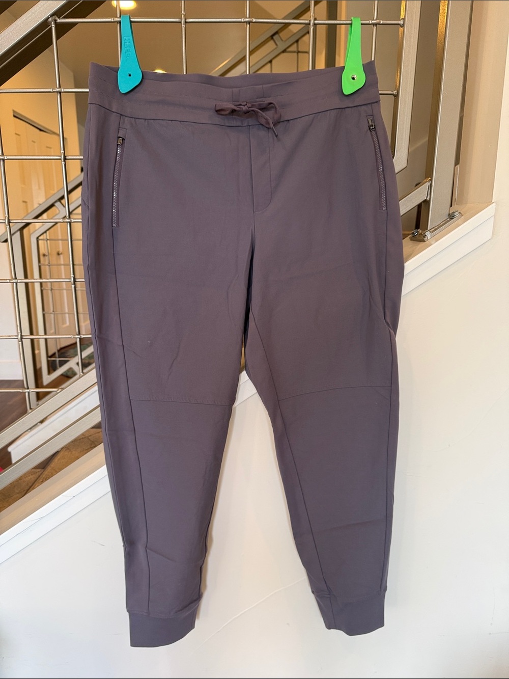 Women’s Athleta Hybrid Ankle Pants